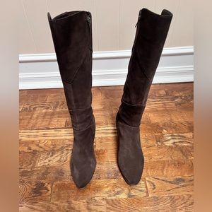 Gorgeous like new suede Crown Vintage Verassi boots. Dark brown. Like new in box